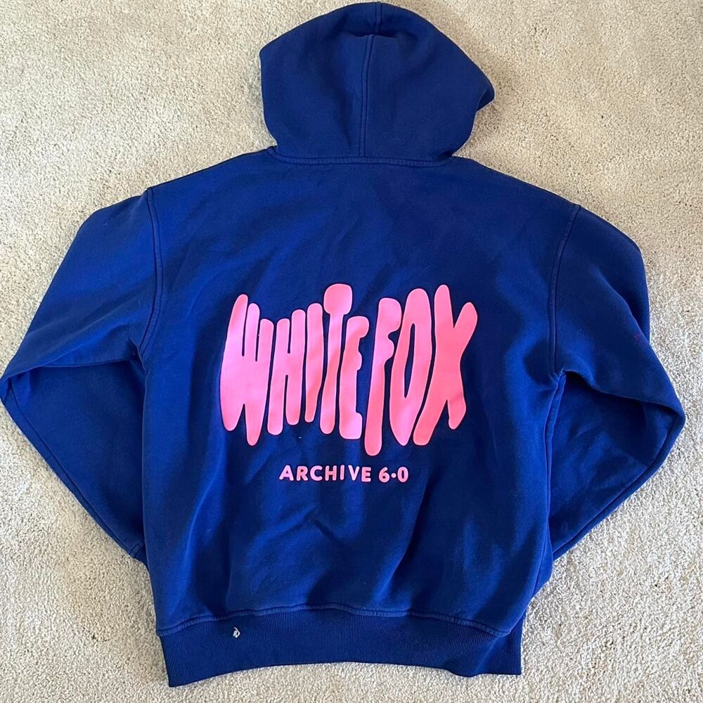 White-fox-boutique Women's Blue and Navy Hoodie